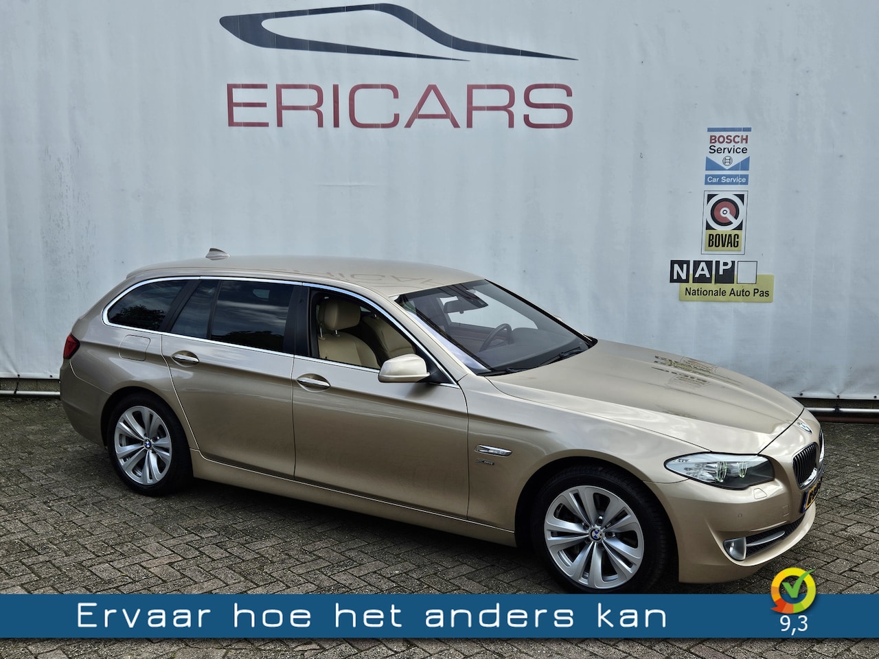 BMW 5-serie Touring - 528xi High Executive NAVI TEL LEER STANDKACHEL - AutoWereld.nl