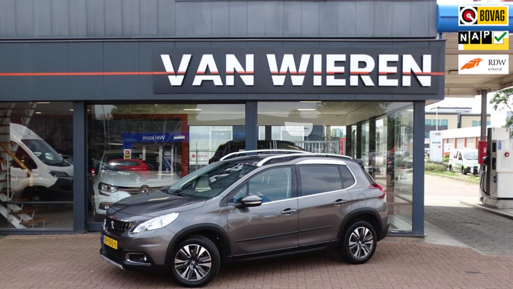 Peugeot 2008 - 1.2 110 pk Allure Camera Navi Clima PDC NL auto - AutoWereld.nl