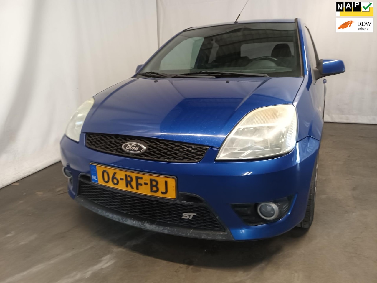 Ford Fiesta - 2.0-16V ST - Airco - Leer - AutoWereld.nl