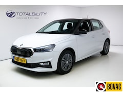 Skoda Fabia - 1.0 TSI Ambition 111 PK Automaat Camera, Stuurwiel Verw., Smartlink Navigatie, Stoelverw,