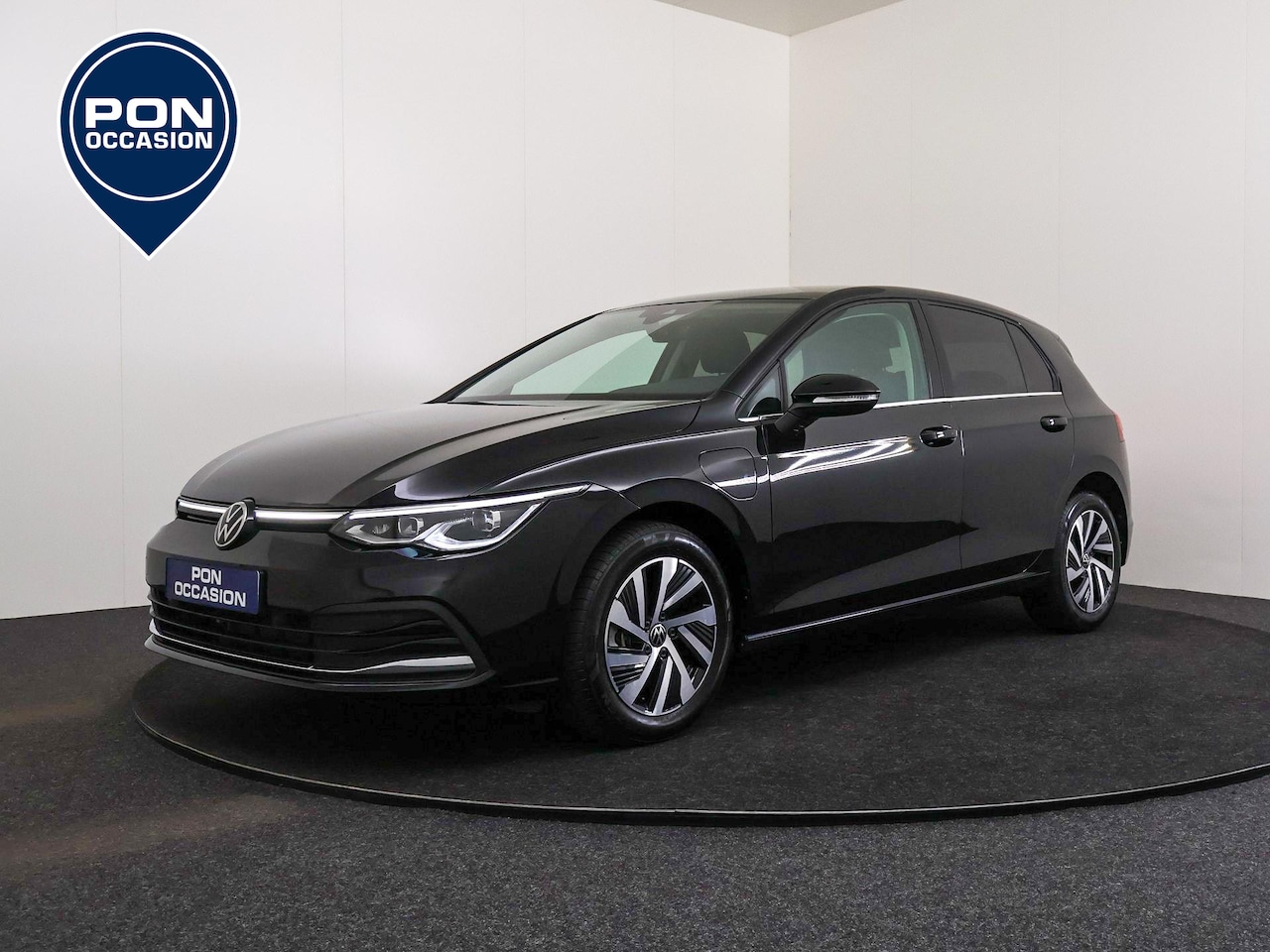 Volkswagen Golf - 1.4 eHybrid 204PK Style DSG | Elek. Stoel | Navi | Camera | Side Assist | Adaptive Cruise - AutoWereld.nl