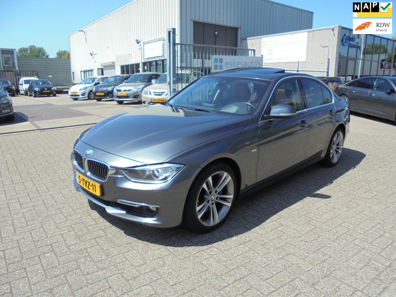 BMW 3-serie - 335i xDrive High Executive 335 i xDrive High Executive, Navi, Headup - AutoWereld.nl