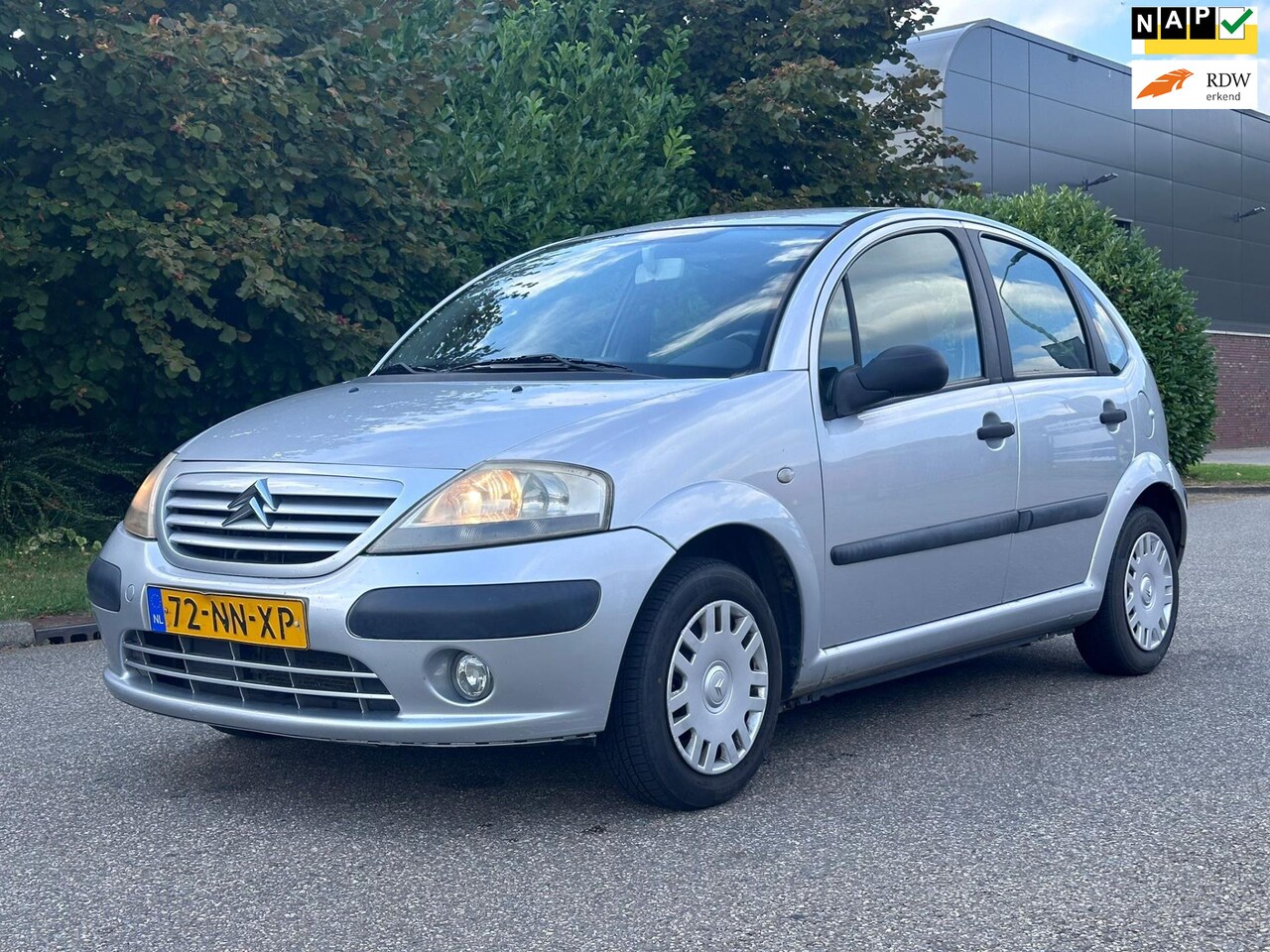 Citroën C3 - 1.4i Différence Cruise*Airco*Trekhaak*NAP*Nieuwe APK* - AutoWereld.nl