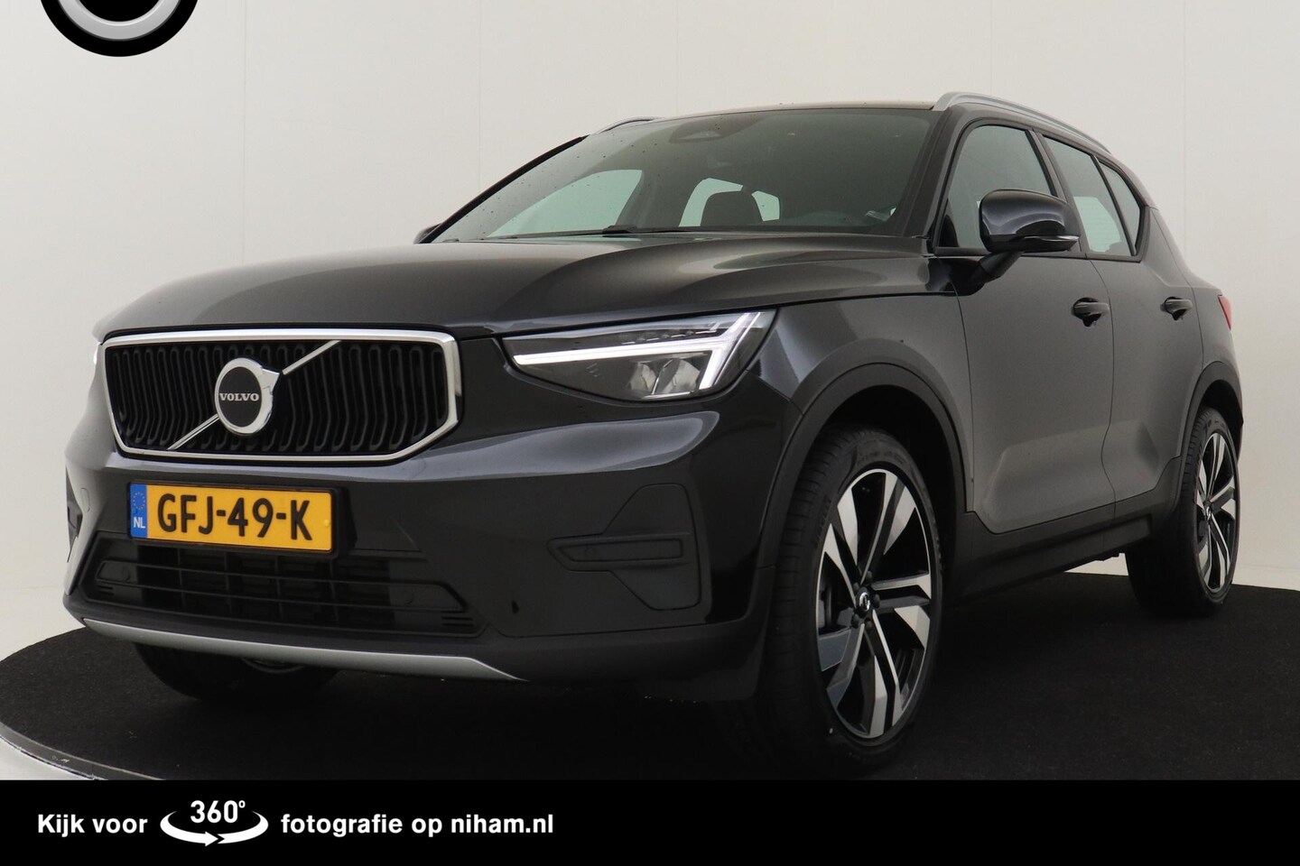 Volvo XC40 - B4 (M-HYBRID) PLUS DARK ()()(NOT AVAIABLE)()() -POWER-SEATS|BLIS|CAMERA|ADAP.CRUISE - AutoWereld.nl