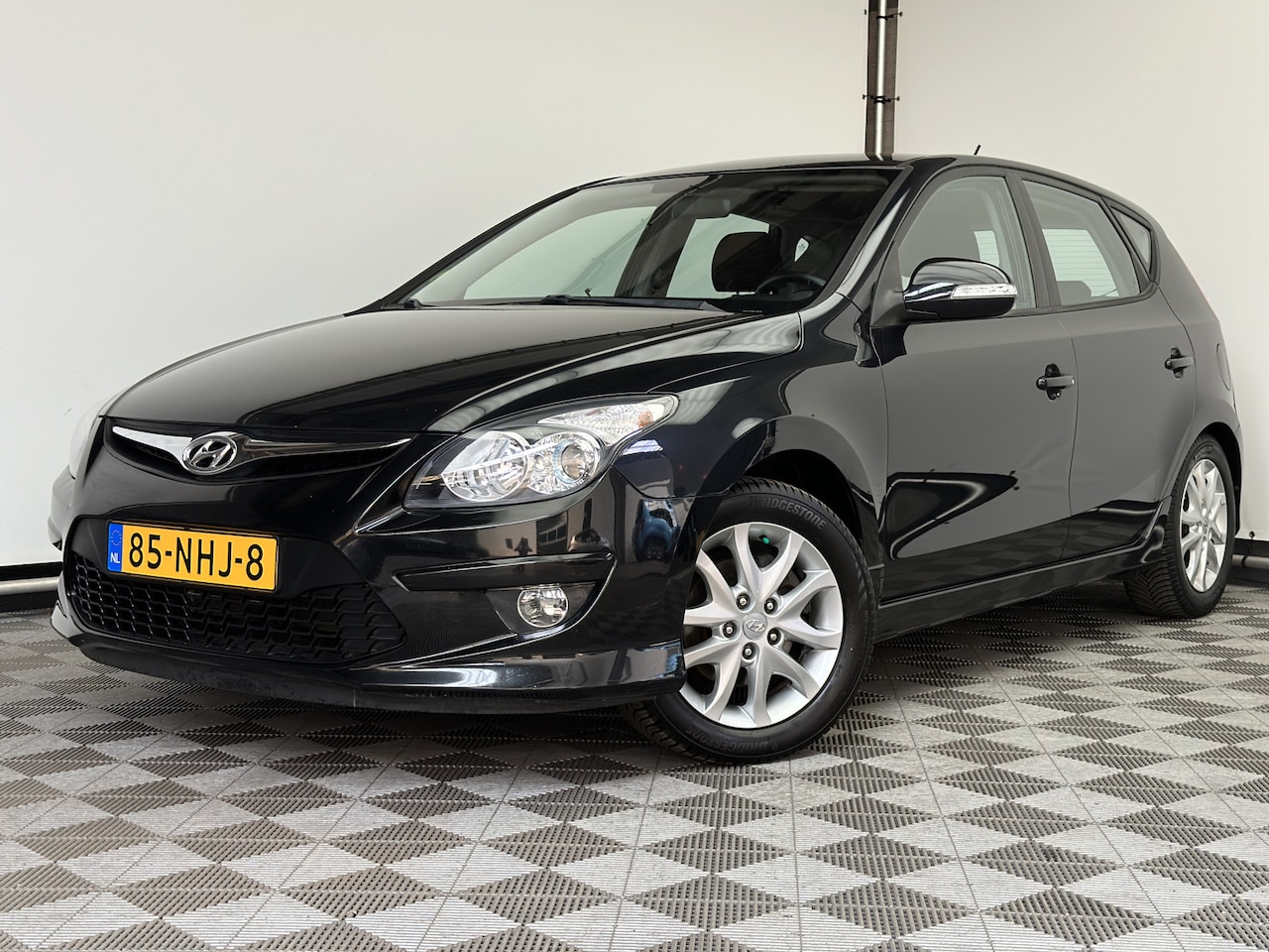 Hyundai i30 - 1.6i i-Motion Automaat 1e Eigenaar NL Auto - AutoWereld.nl