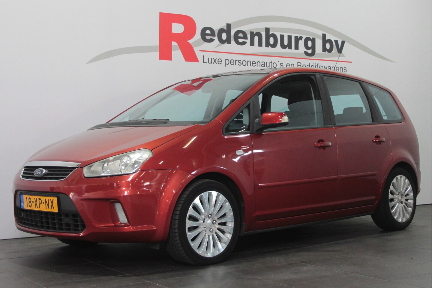 Ford C-Max - 1.6-16V Titanium - Navi / PDC / Trekhaak / Clima - AutoWereld.nl