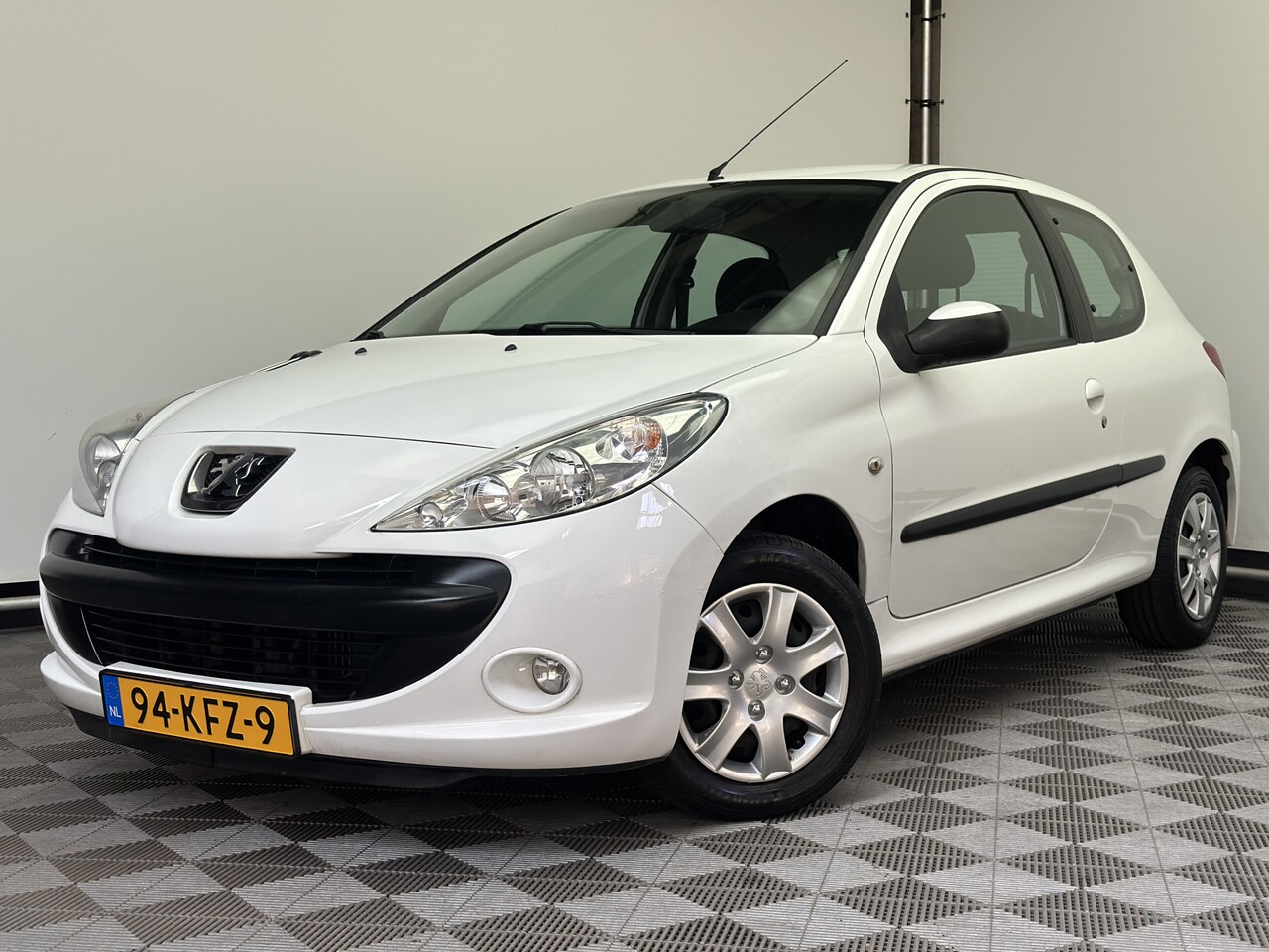 Peugeot 206 - 1.4 XS 3-drs NL Auto - AutoWereld.nl