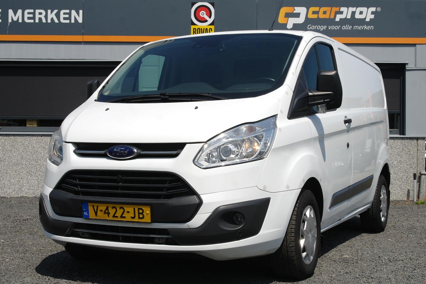 Ford Transit Custom - 270 2.0 TDCI L1H1 Tr , Cruise , Airco , 220V , Trekhaak , Inrichting , V ruit verw , Euro - AutoWereld.nl