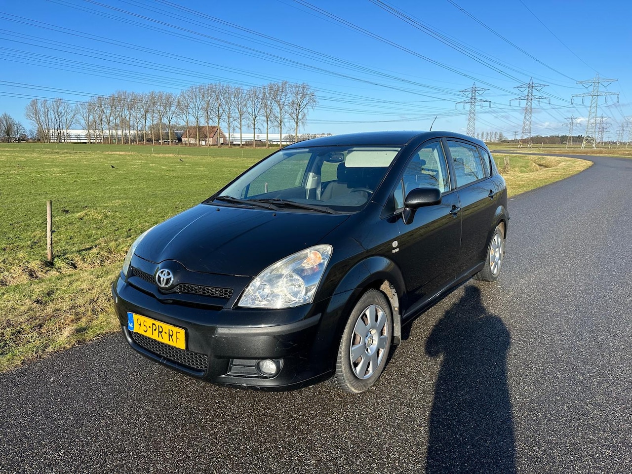 Toyota Corolla Verso - 1.6 VVT-i Sol AIRCO ! - AutoWereld.nl