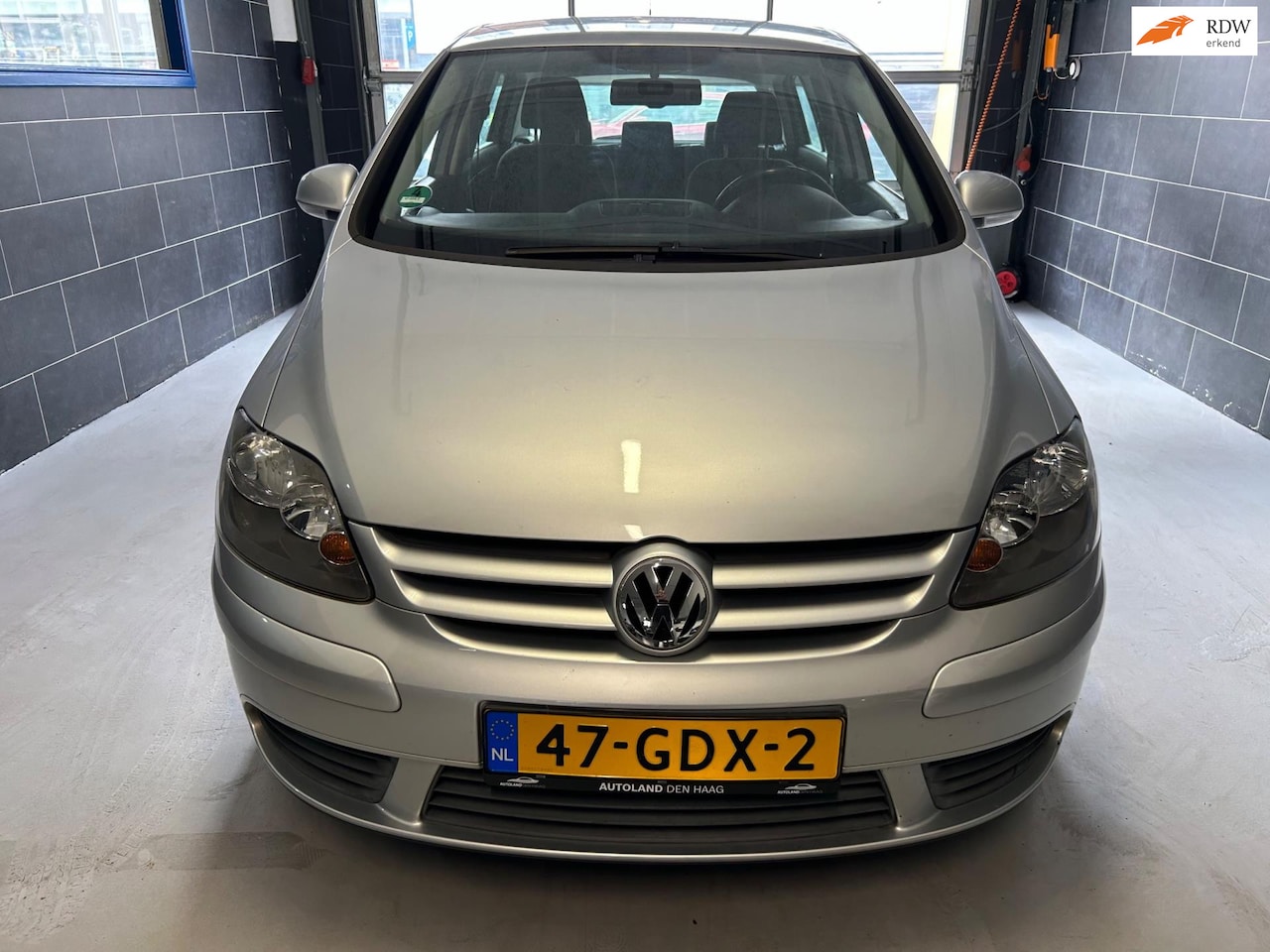 Volkswagen Golf Plus - 1.4 TSI Comfortline - AUTOMAAT - TREKHAAK - APK - PDC - NAP - AIRCO - AutoWereld.nl