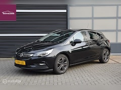 Opel Astra - 1.0 Turbo 120 Jaar Edition + Apple Carplay & Parkeersensoren