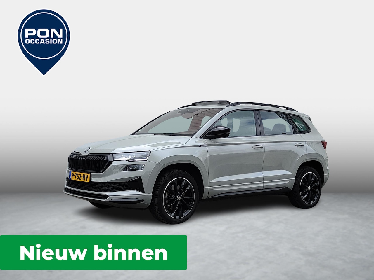 Skoda Karoq - 1.5 TSI ACT Sportline Business | NIEUW BINNEN | Pano.dak | Stoelverwarming | LED | Adaptiv - AutoWereld.nl