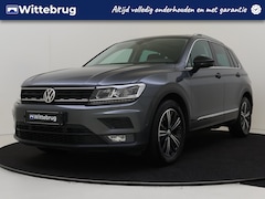 Volkswagen Tiguan - 1.5 TSI ACT Highline 150 pk Automaat | Navigatie | Trekhaak | Open Dak