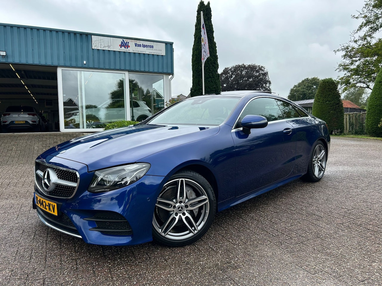 Mercedes-Benz E-klasse Coupé - 200 Premium Plus AMG Line - AutoWereld.nl