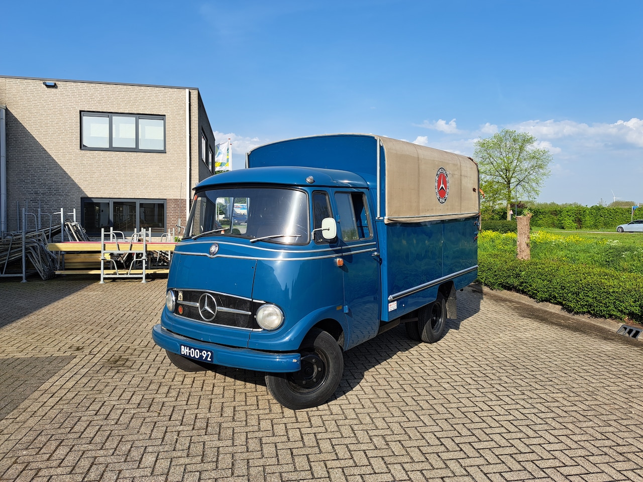 Mercedes-Benz Vario - L319 - AutoWereld.nl