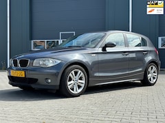 BMW 1-serie - 118i Business Line |Cruise + Clima|