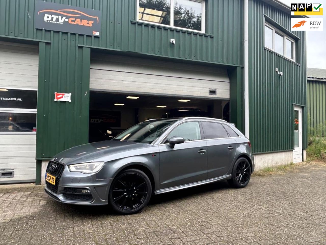 Audi A3 Sportback - 1.4 TFSI DSG S Line Pro Line Plus g-tron Pano - AutoWereld.nl