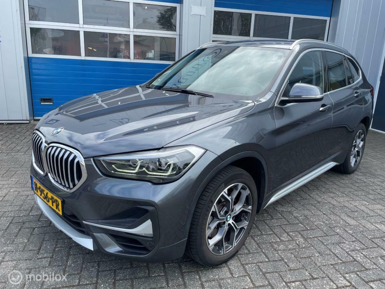 BMW X1 - sDrive20i VDL Nedcar Edition 2020 91Dkm - AutoWereld.nl