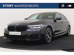 BMW 5-serie - 520i High Executive M Sport Automaat / Schuif-kanteldak / Trekhaak / Parking Assistant Plu