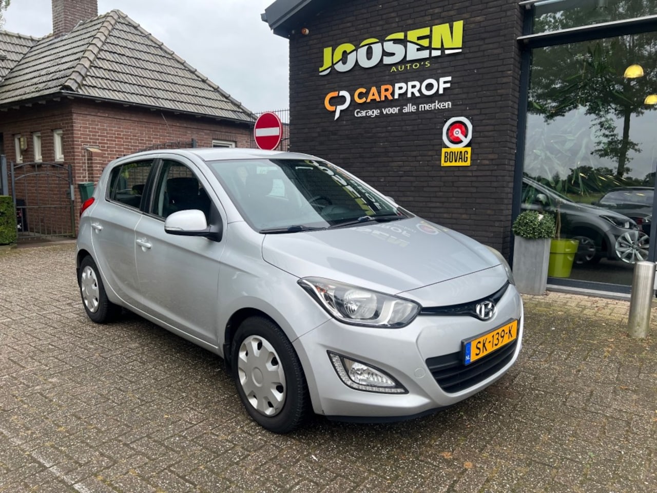 Hyundai i20 - 1.4i i-Motion 1.4I I-MOTION - AutoWereld.nl