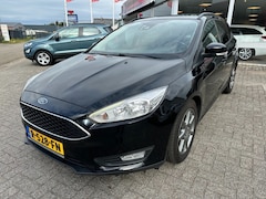 Ford Focus - 1.0 Trend Automaat