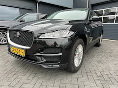 Jaguar F-Pace - 2.0D Pure AWD Automaat, navigatie, cruise control, airco