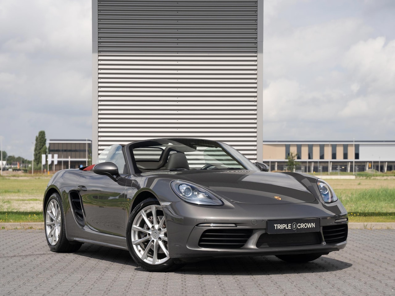 Porsche 718 Boxster - 2.0 | Sportstoelen | Stuur-Verwarmbaar | Sound-Package Plus - AutoWereld.nl