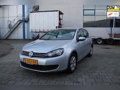 Volkswagen Golf - 1.4 Easyline airco/elektrische ramen