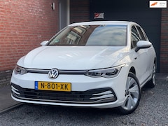 Volkswagen Golf - 1.5 TSI LIFE