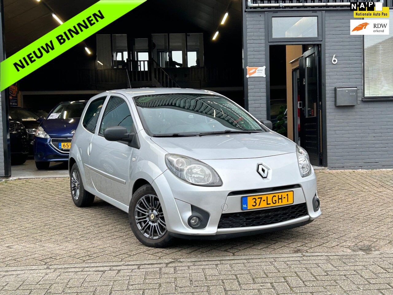 Renault Twingo - 1.2-16V Authentique|Airco|Elek. Ramen|NAP|APK - AutoWereld.nl