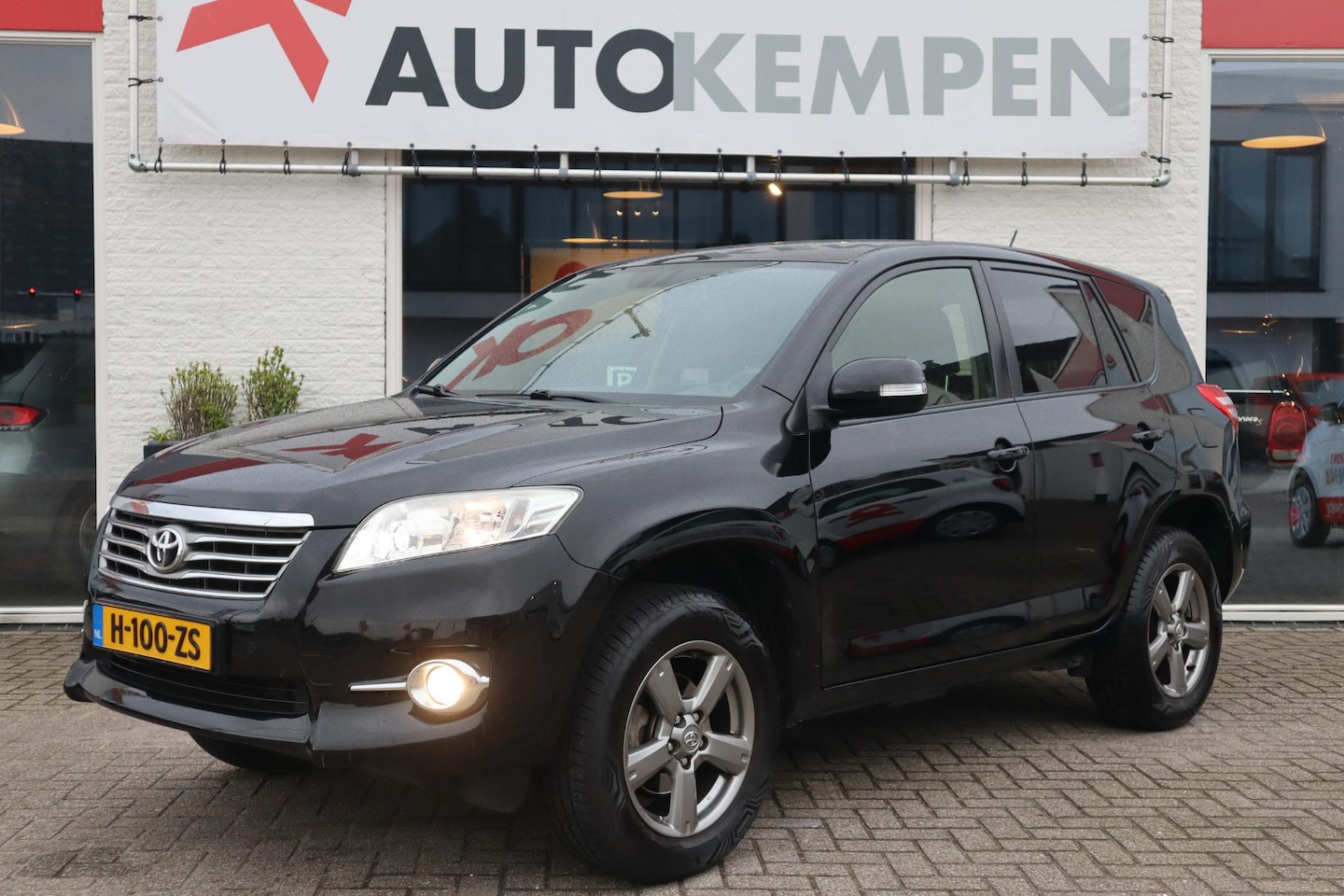 Toyota RAV4 - 2.0 VVTi EXECUTIVE BUSINESS MOOIE RAV4 4WD! - AutoWereld.nl