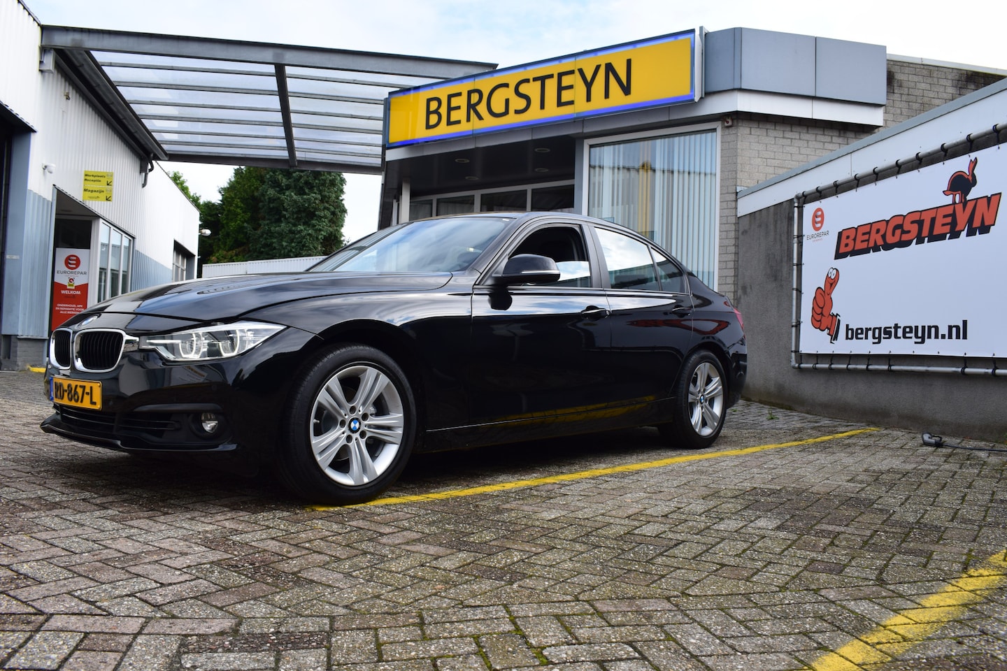 BMW 3-serie - 318i AUTOMAAT Executive - AutoWereld.nl