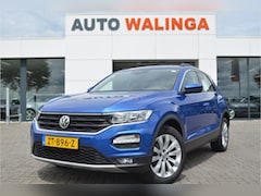 Volkswagen T-Roc - 1.0 TSI Style Trekhaak afnb | Carplay | Bordenherkenning | Adaptive Cruise | PDC V+A | 17'