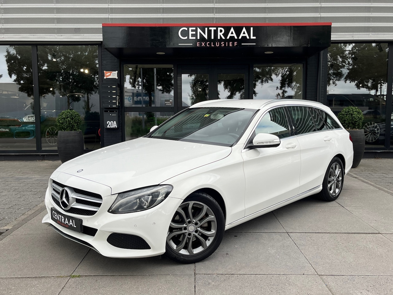 Mercedes-Benz C-klasse Estate - 180 Prestige 156PK|Navi|Pdc|Cruise Control|Bluetooth|Stoelverwarming - AutoWereld.nl