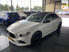 Mercedes-Benz A-klasse - 220 4MATIC Premium Plus 2019 A35 200PK Pano