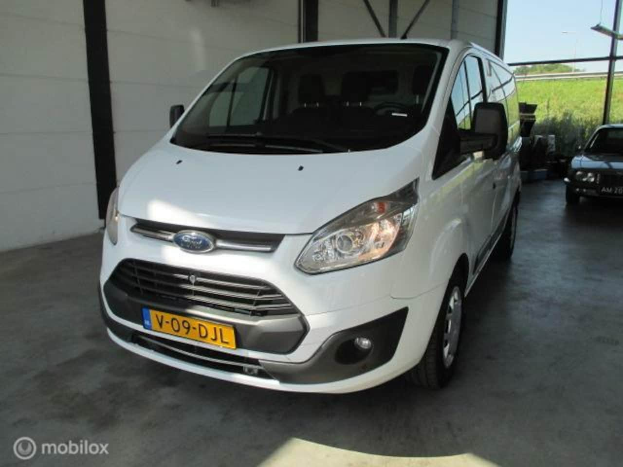 Ford Transit Custom - 310 2.0 TDCI L1H1 Limited 310 2.0 TDCI L1H1 Limited - AutoWereld.nl