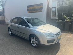 Ford Focus - 1.6-16V Champion