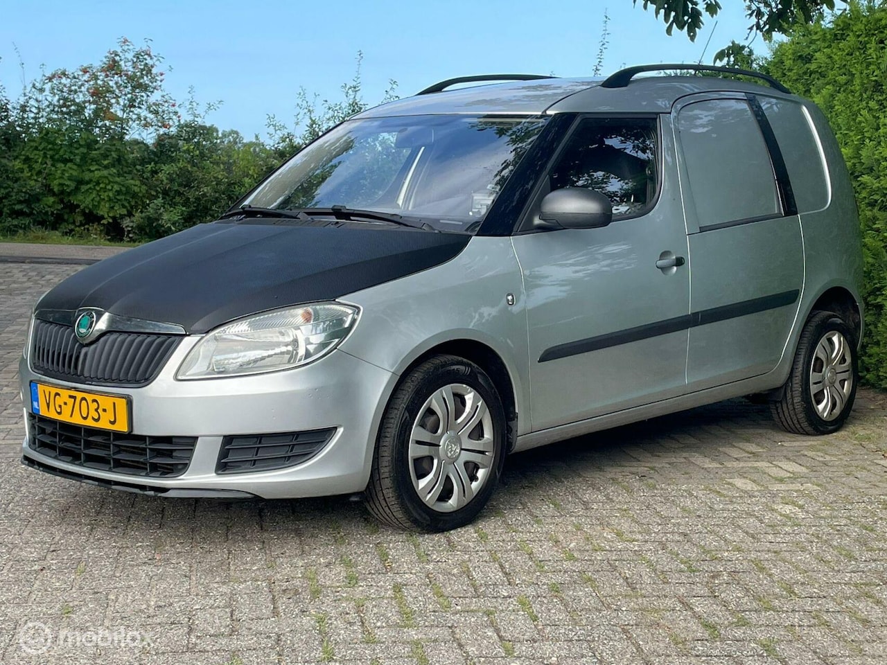 Skoda Praktik - Roomster Caddy 1.2 TDI Grijs kenteken - AutoWereld.nl