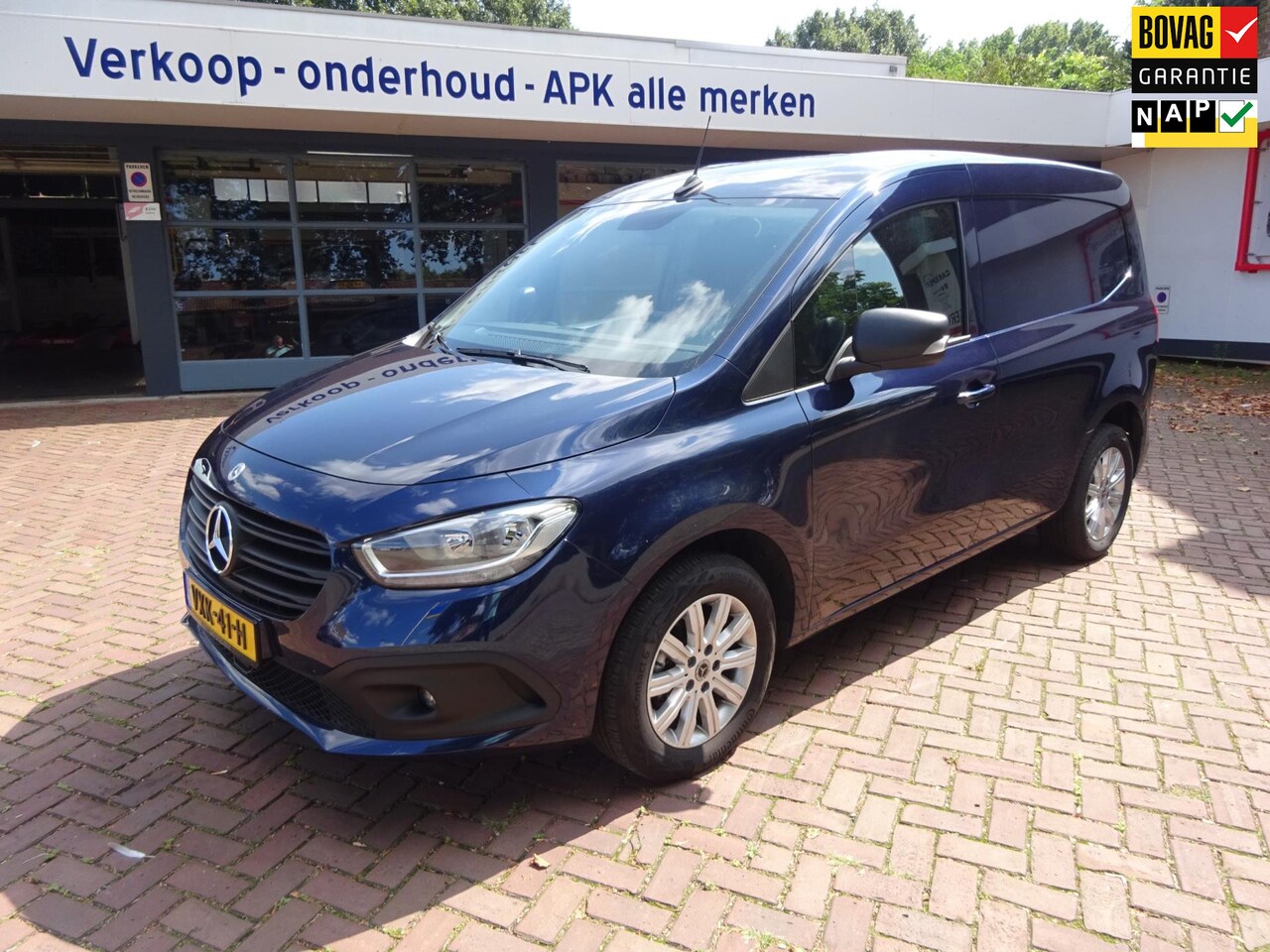 Mercedes-Benz Citan - 110 CDI L1 Pro MBUX Navi./Airco/Parkeersensoren A./Ramen achterdeuren/Cruise Control/Exter - AutoWereld.nl