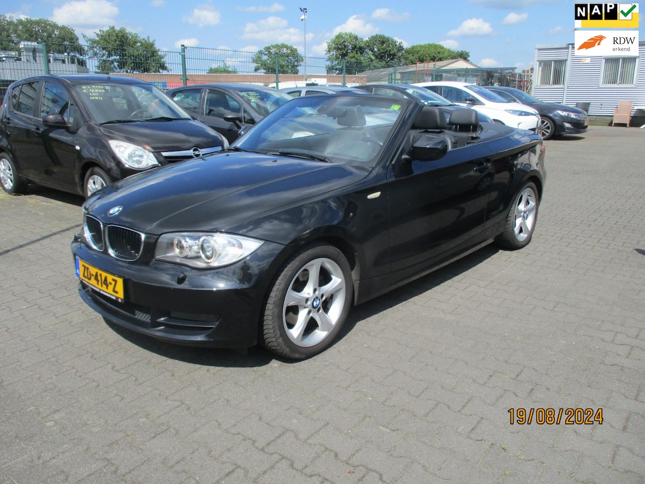 BMW 1-serie Cabrio - BMW 1-serie Cabrio 118i -AIRCO-CRUIS CONTR.-LEER - AutoWereld.nl