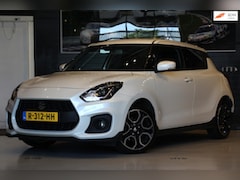 Suzuki Swift - 1.4 Sport 5drs - 140PK - LANE ASSIST - CAMERA - NAVI - DAB - ACC - STOEL VERW - CARBON - H