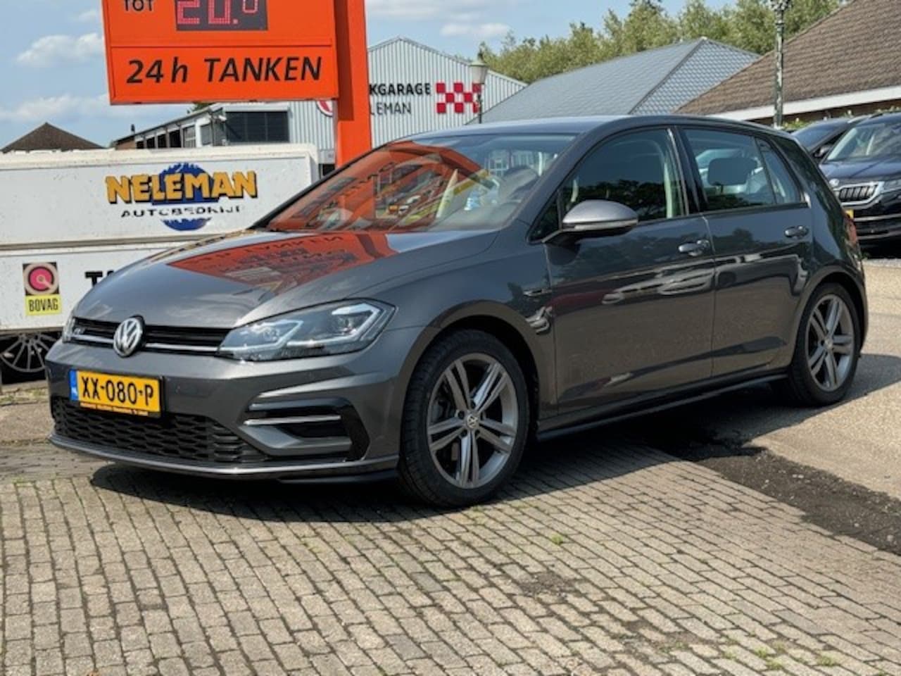 Volkswagen Golf - Vii 1.4 TSI 125pk 5D Highline Business R - AutoWereld.nl