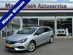 Opel Astra Sports Tourer - 1.2 Blitz Elegance Schuif kanteldak Staat in Hardenberg