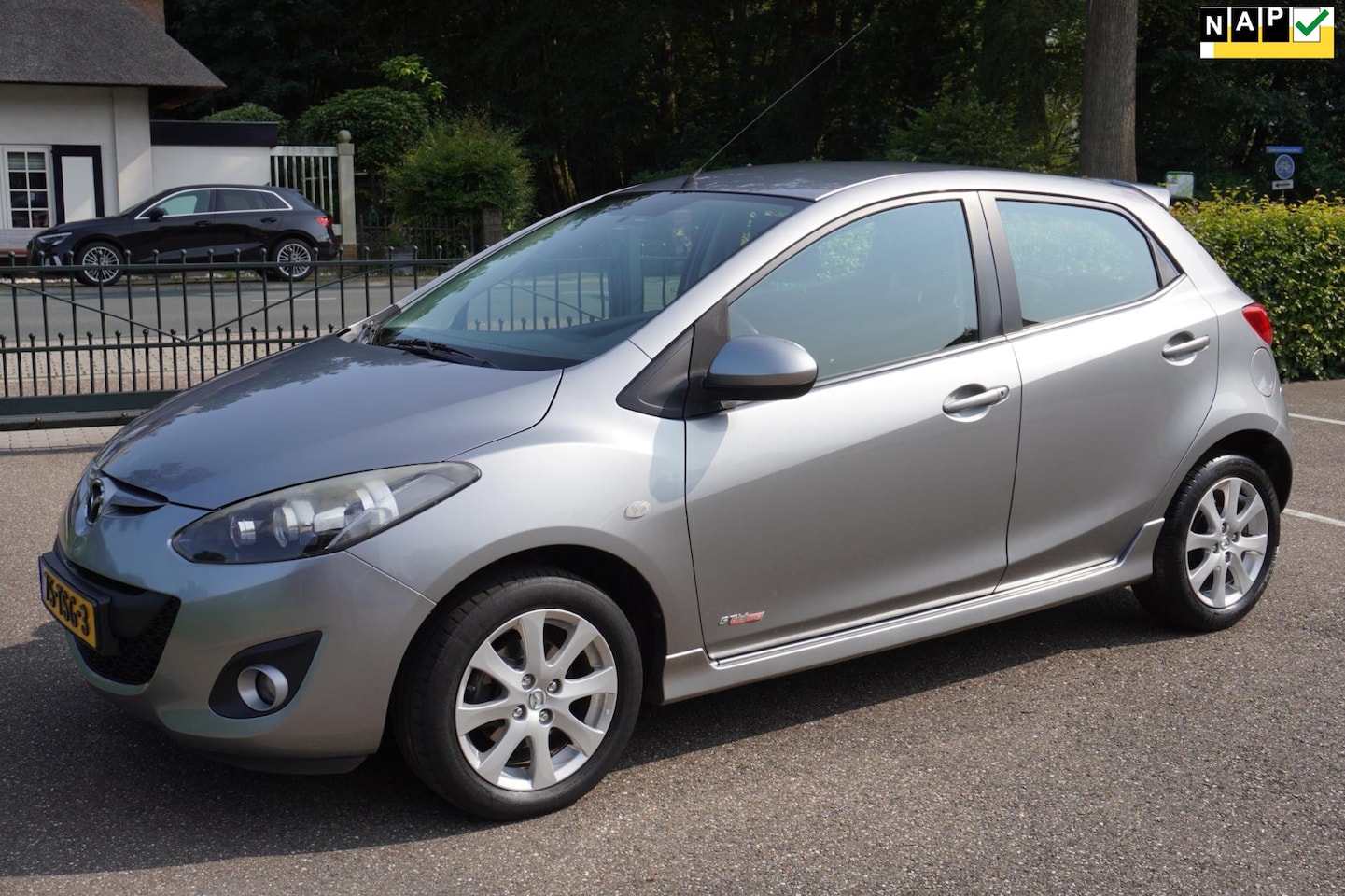 Mazda 2 - 1.3 GT-M Line 5Drs Airco Lm Velgen Stoelverwarming - AutoWereld.nl