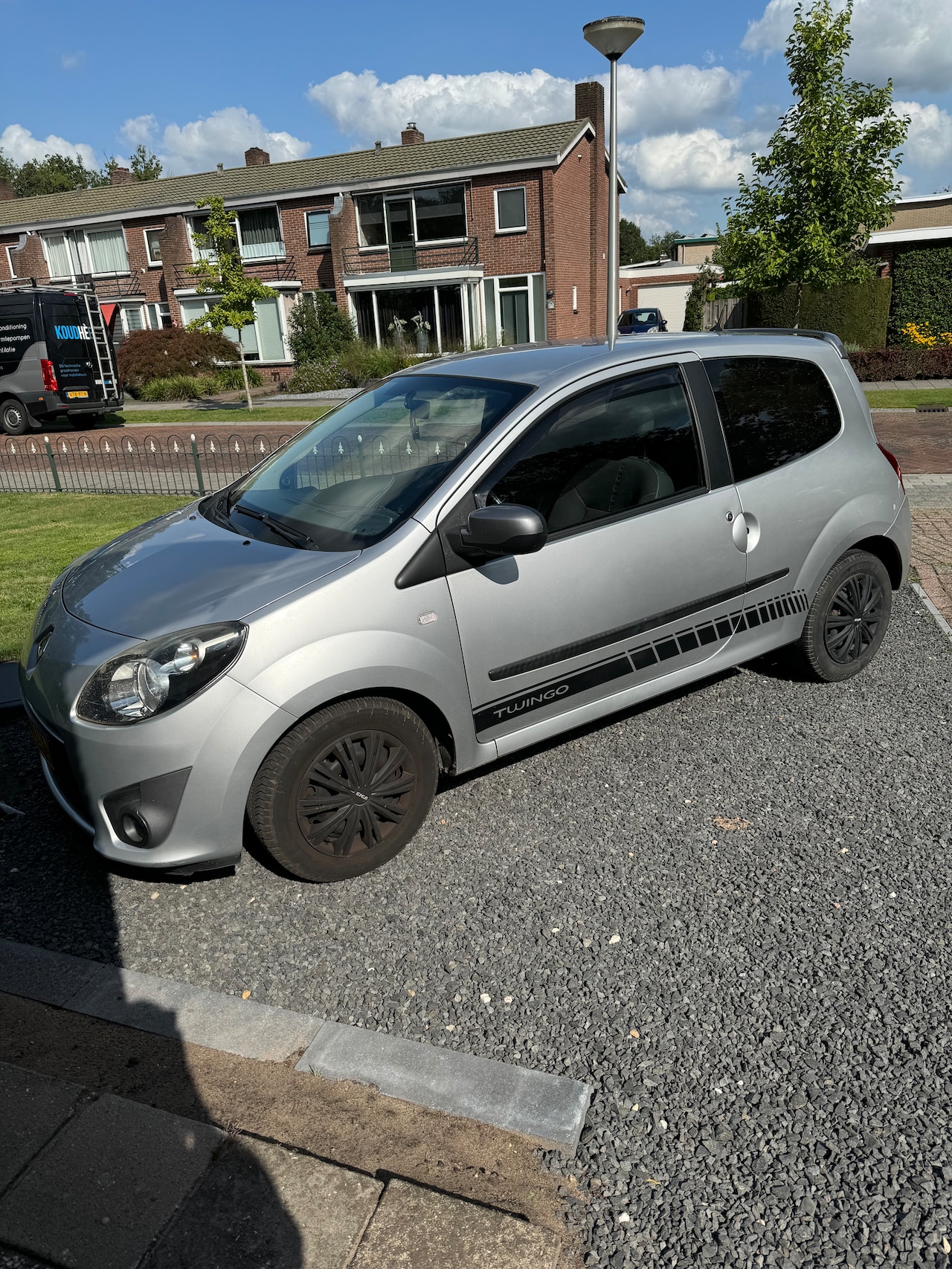 Renault Twingo - 1.2-16V Authentique - AutoWereld.nl