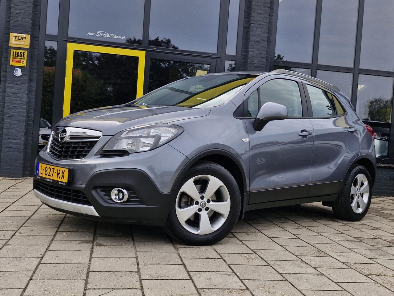 Opel Mokka - 1.4 T Cosmo I Trekhaak I Navigatiesysteem I Parkeer Camera I Parkeersensoren V + A I - AutoWereld.nl