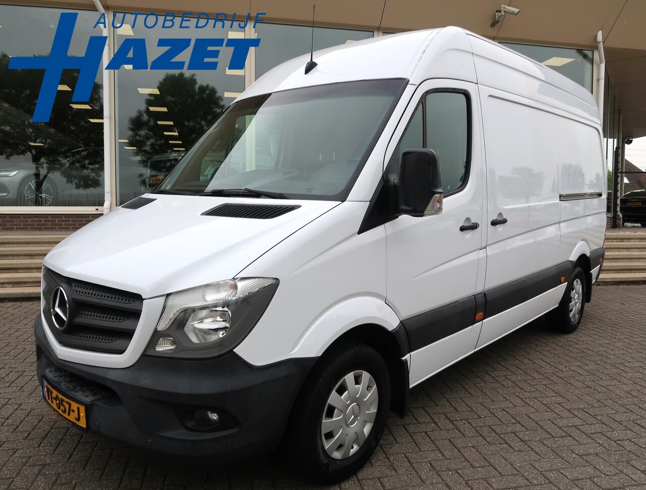 Mercedes-Benz Sprinter - 316 2.2 CDI 163 PK AUT. L2H2 + 2 SCHUIFDEUREN / CAMERA / NAVIGATIE - AutoWereld.nl