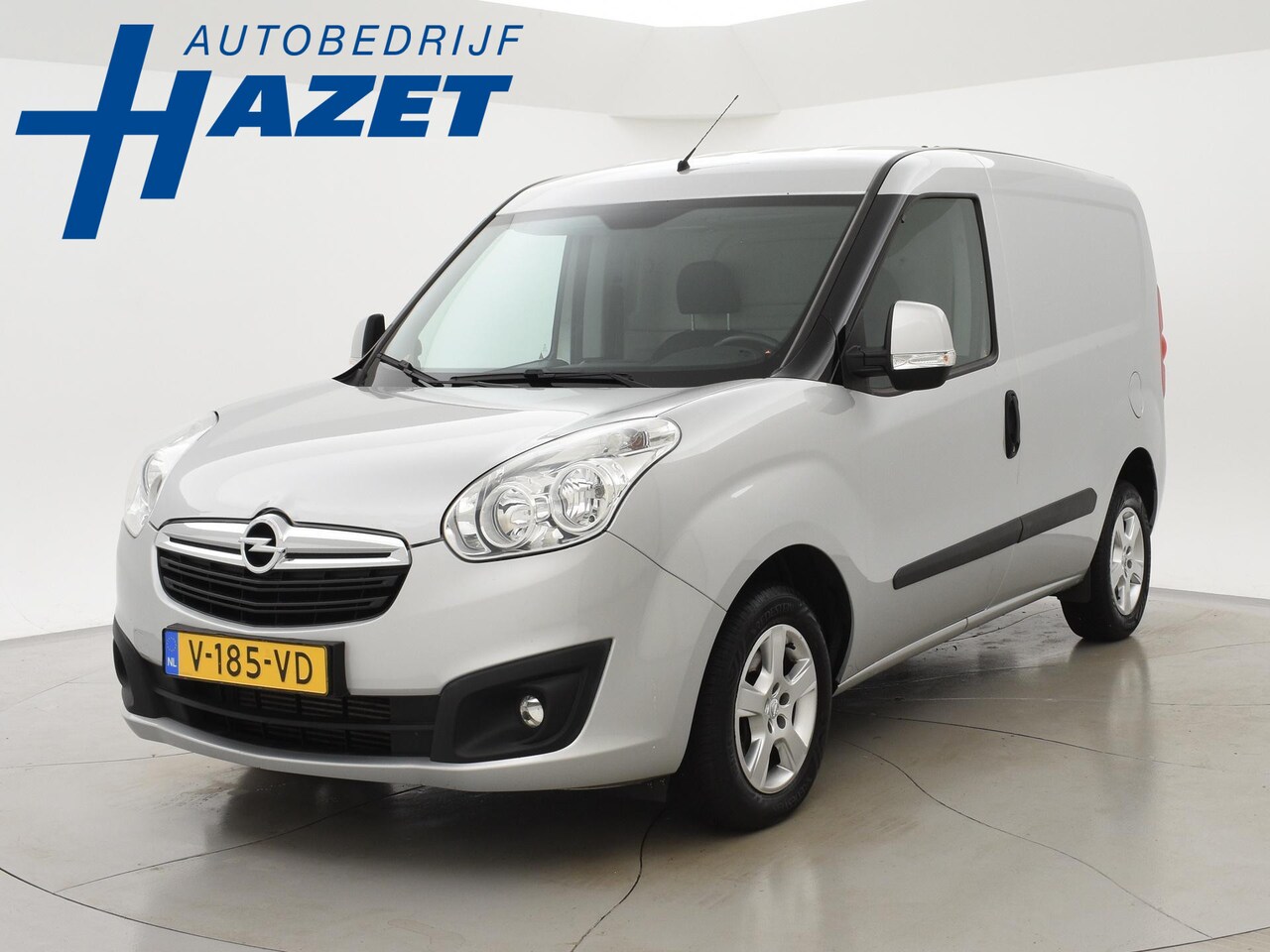 Opel Combo - 1.3 CDTi 95 PK L1H1 SPORT EURO 6 + LMV / TREKHAAK / AIRCO / CRUISE / SCHUIFDEUR - AutoWereld.nl