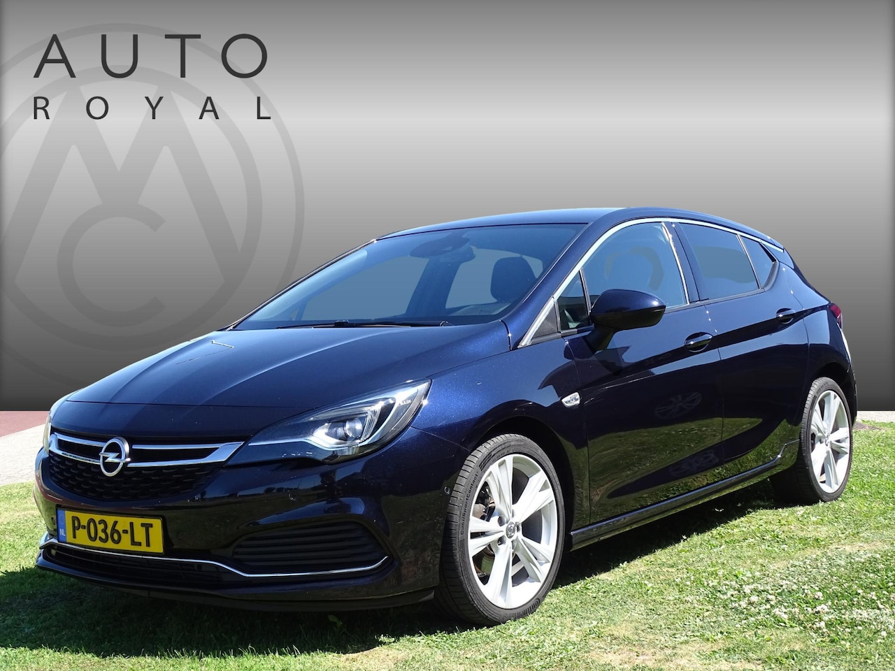 Opel Astra - 1.6 Sport 200 pk Automaat, 5-deurs, Leder Sport Interieur, Navigatie, Camera, Lane assist, - AutoWereld.nl