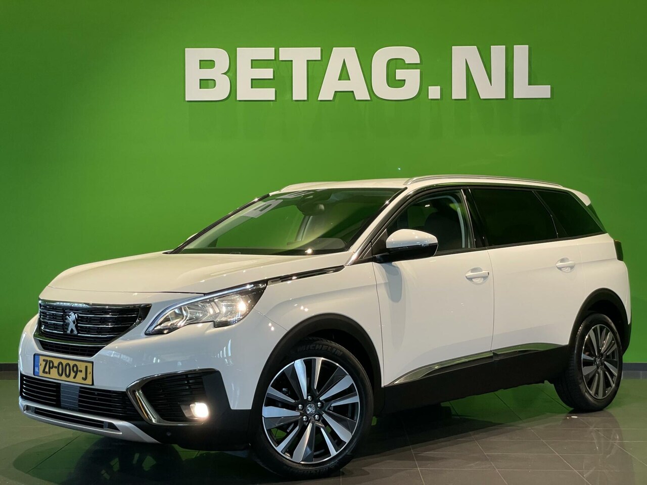 Peugeot 5008 - 1.2 130 PK 7Pers. Blue Lease Premium - AutoWereld.nl